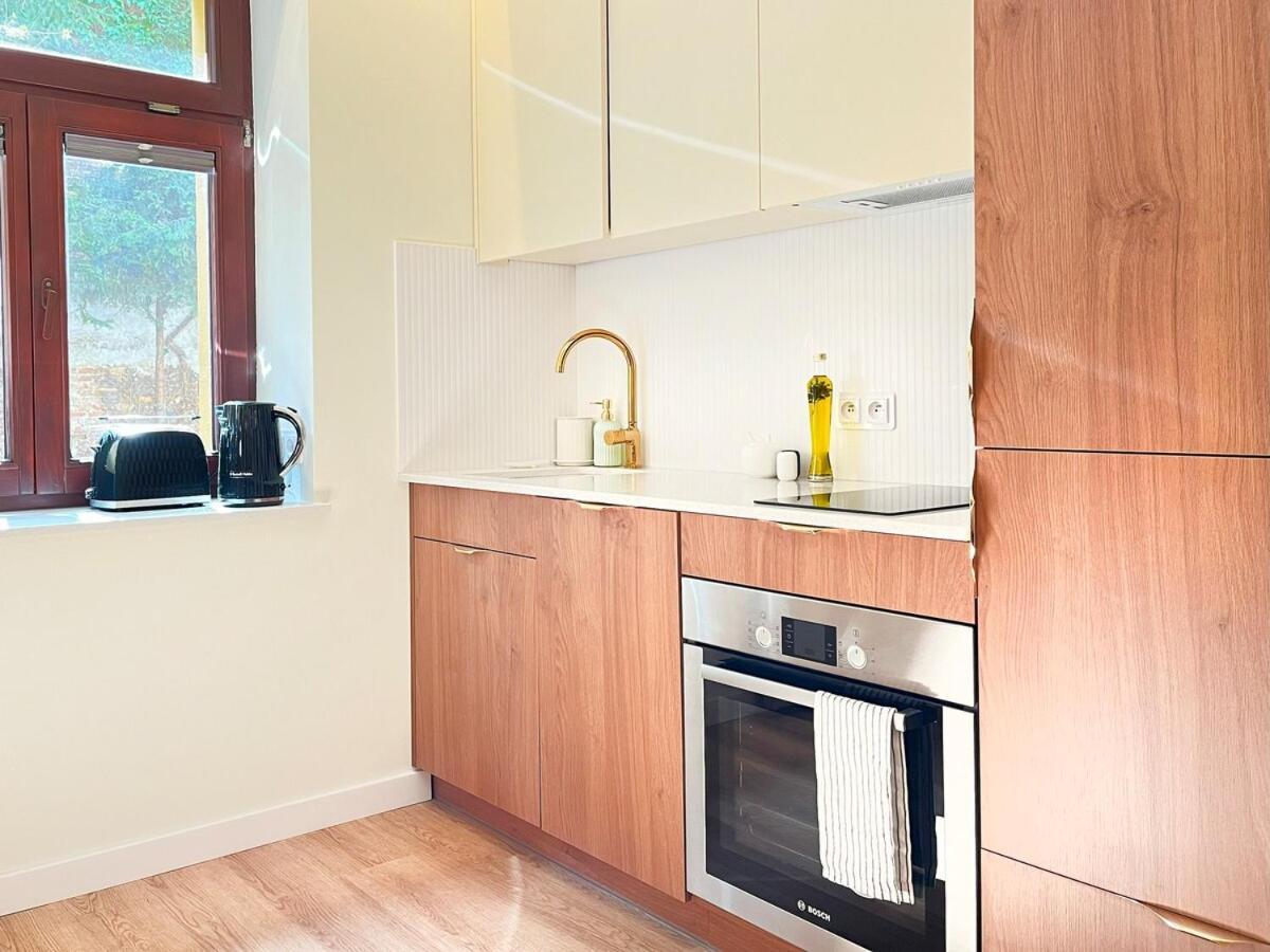 Apartment Secret Garden - Wonderful Centre - Ground Floor - Quiet Location *